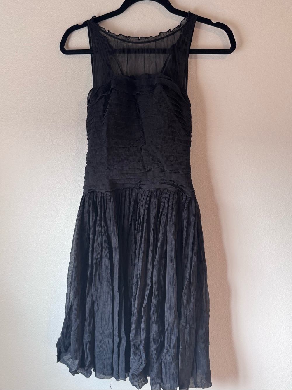 BCBG Max Azaria Black Sleeveless Chiffon Pleated Dress
